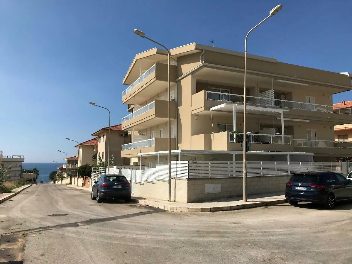 Vista Mare Apartment Con Parcheggio Privato Marina di Ragusa Italy